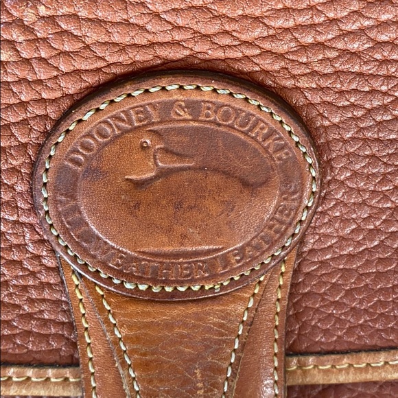 Vintage Dooney & Bourke All Weather Leather Purse - Picture 5 of 13